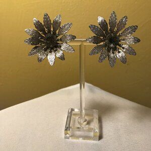 Vintage Judy Lee Flower Clip On Earrings